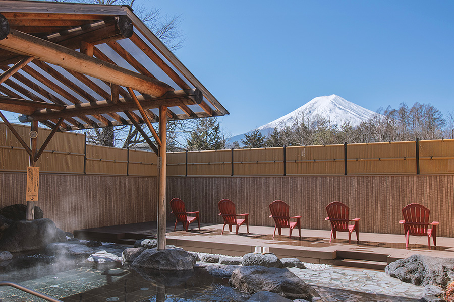 富士山溶岩の湯 泉水